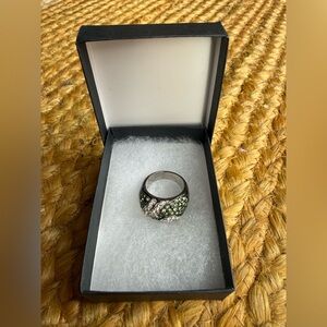 VINTAGE 💚💍 Green & Silver Inlaid Gem Ring